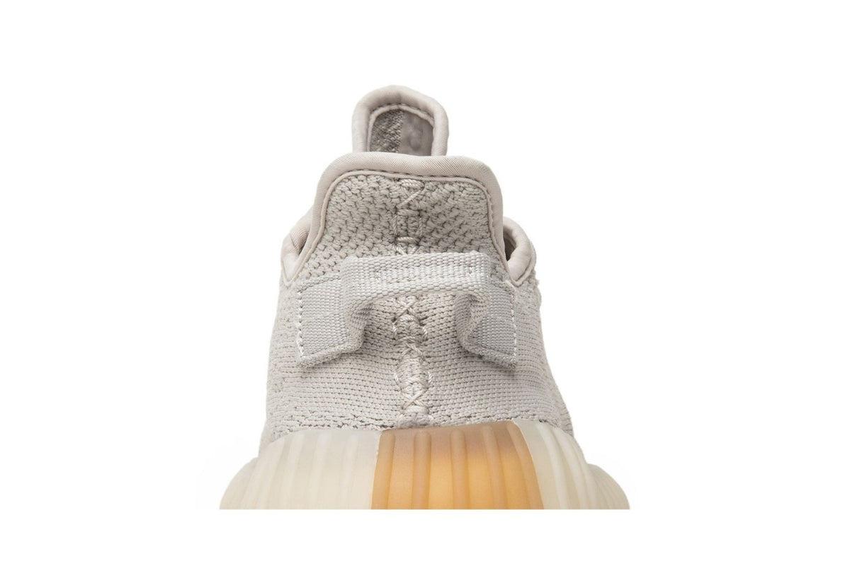Tênis Adidas Yeezy Boost 350 V2 Sesame Cinza