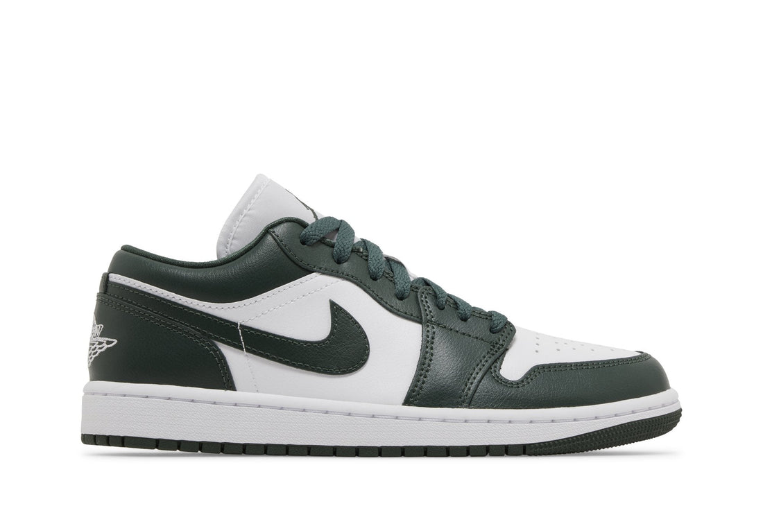 Tênis Nike Air Jordan 1 Low Galactic Jade Verde
