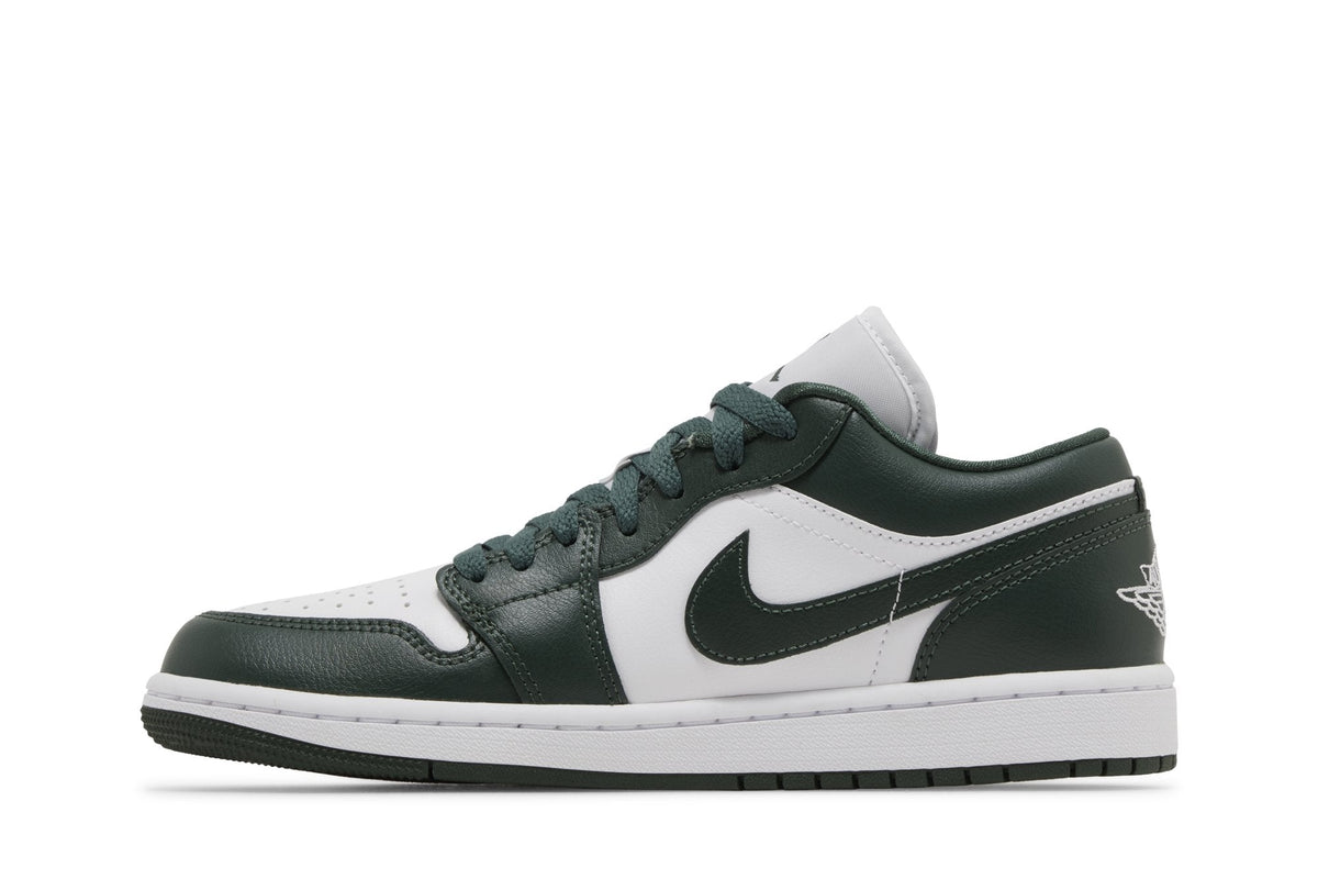 Tênis Nike Air Jordan 1 Low Galactic Jade Verde