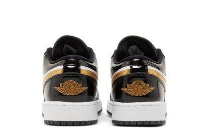 Tênis Nike Air Jordan 1 Low SE GS Gold Toe Preto