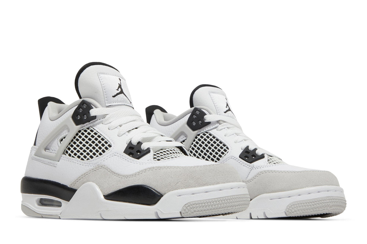 Tênis Nike Air Jordan 4 Retro Military Black Branco