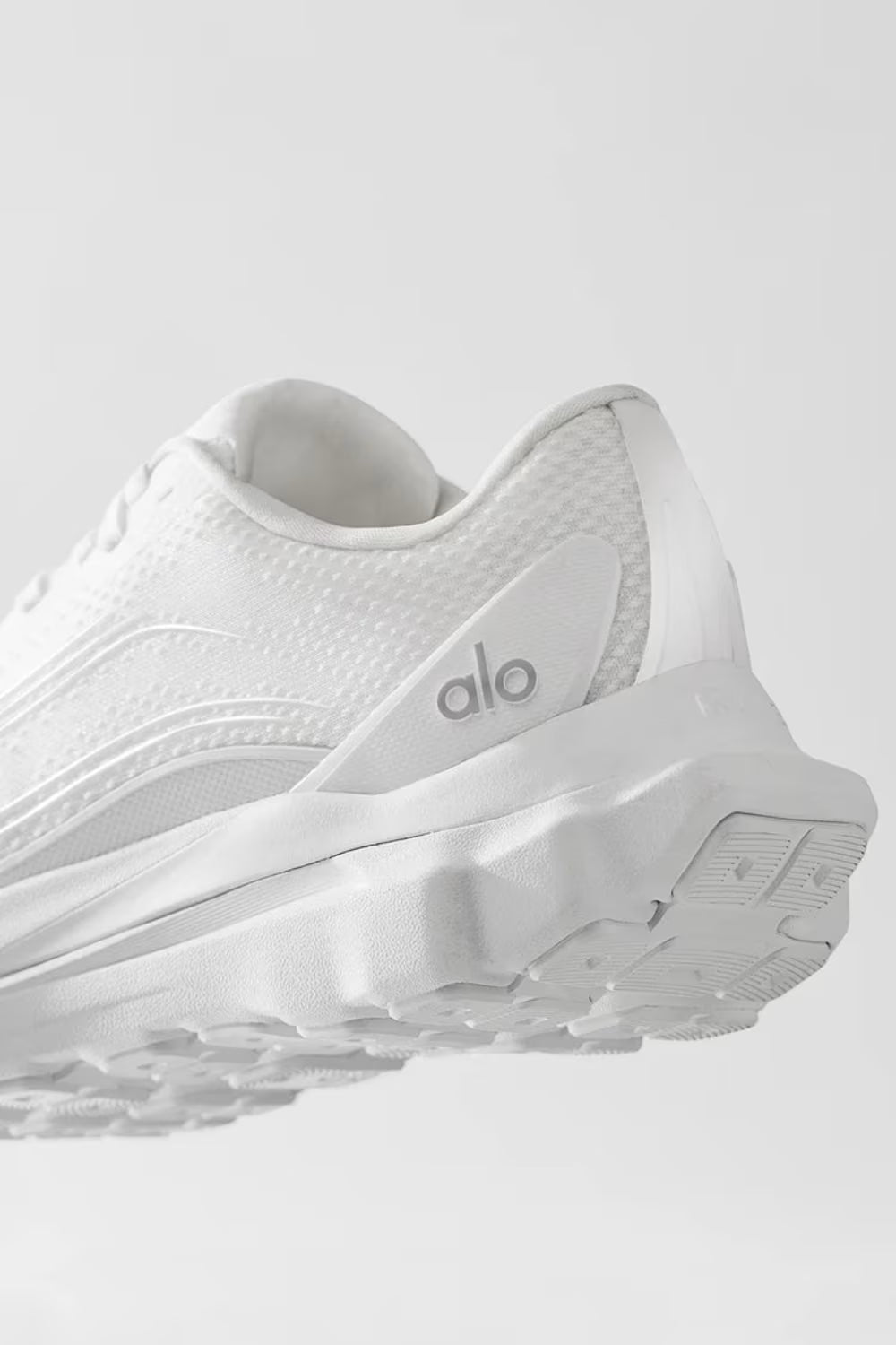 Tênis Alo Yoga Runner Branco