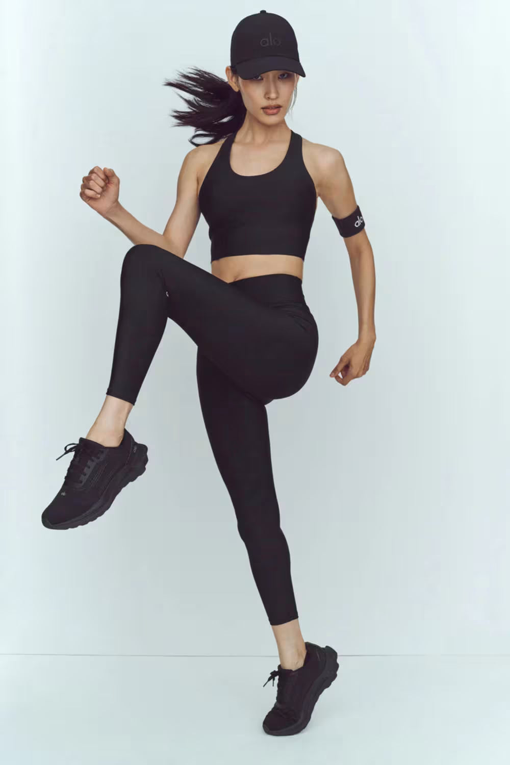 Tênis Alo Yoga Runner Preto