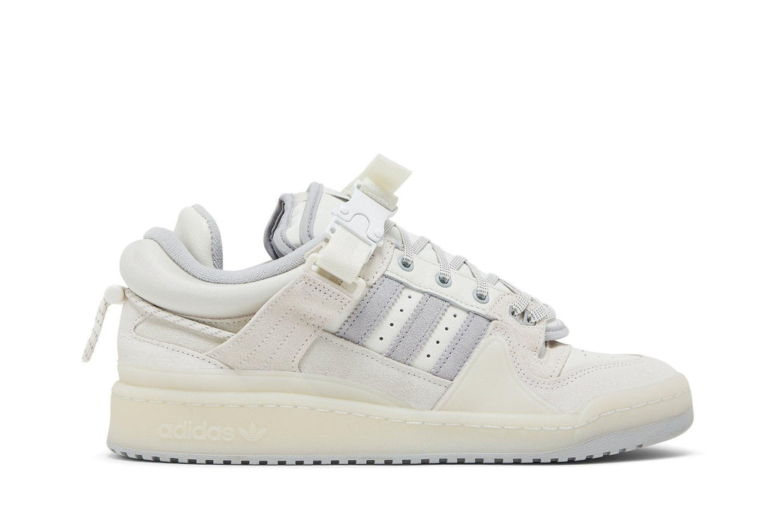Tênis Bad Bunny x adidas Forum Buckle Low White Branco