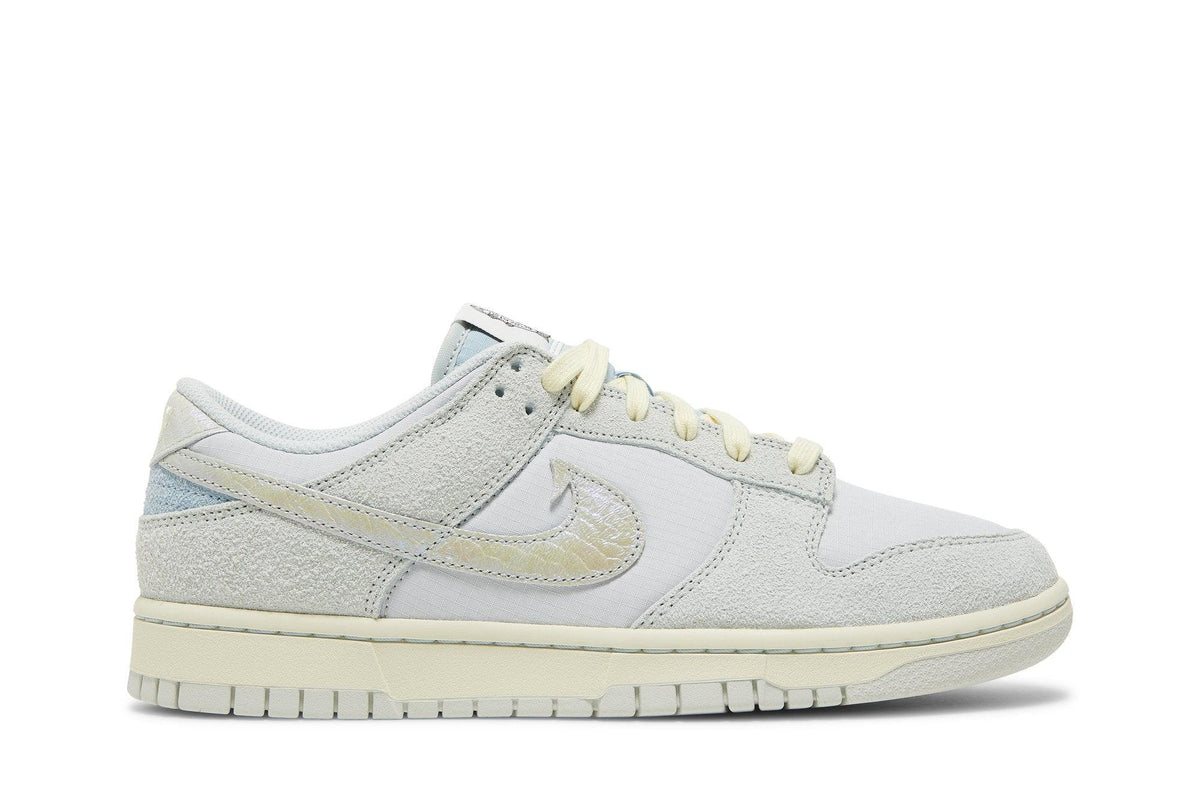 Tênis Nike Dunk Low Light Ocean Bliss Azul