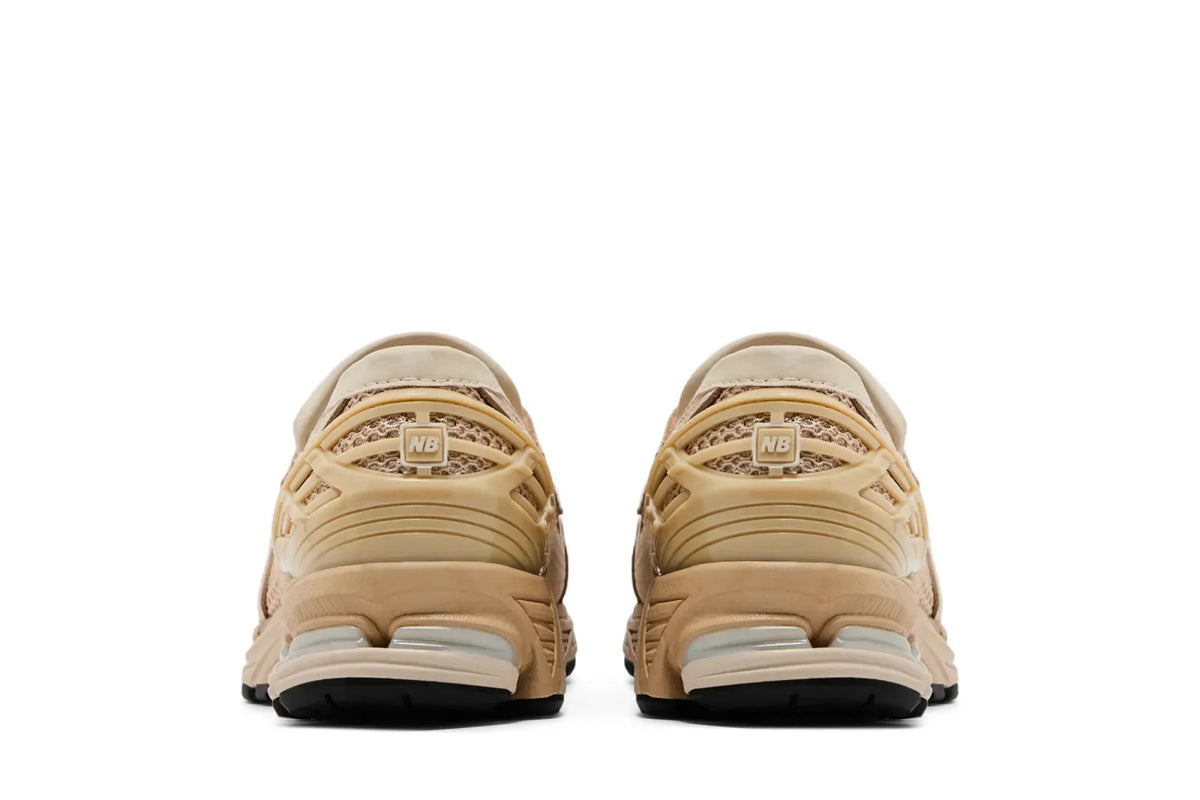 Tênis New Balance 1906L Khaki Bege