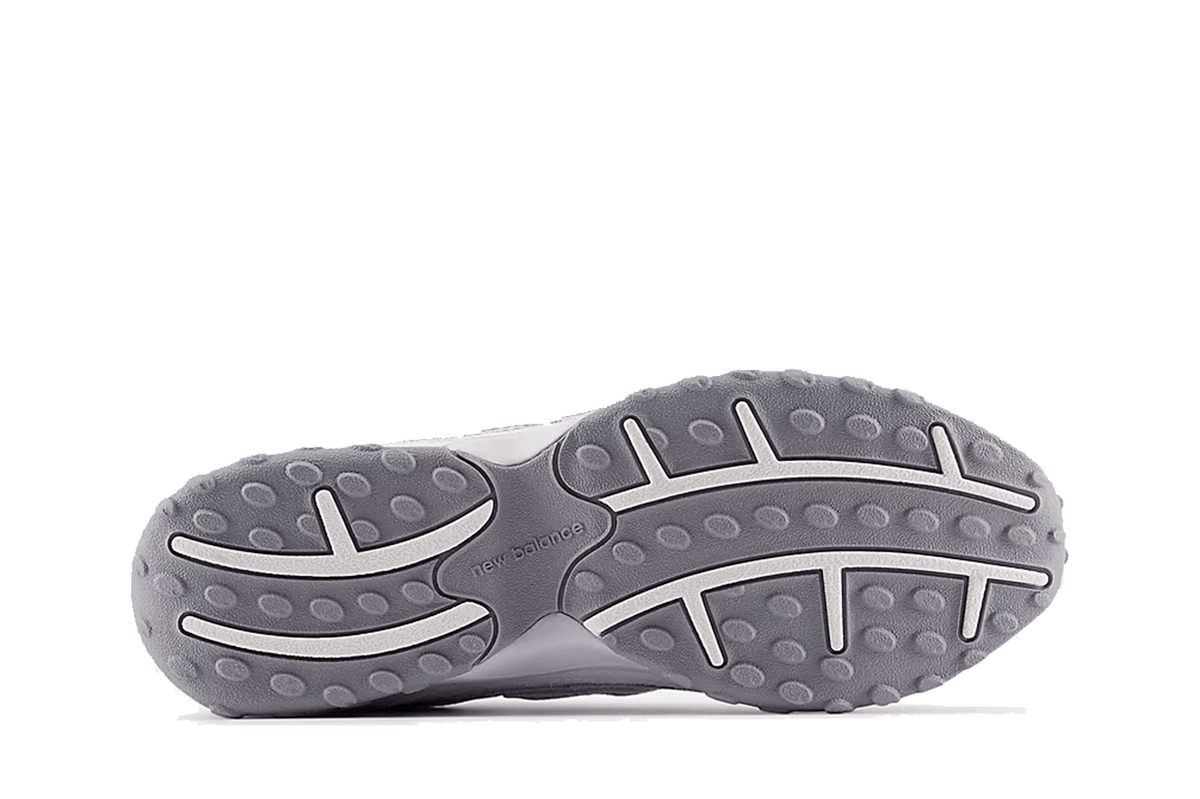 Tênis New Balance 204L Natural Roxo
