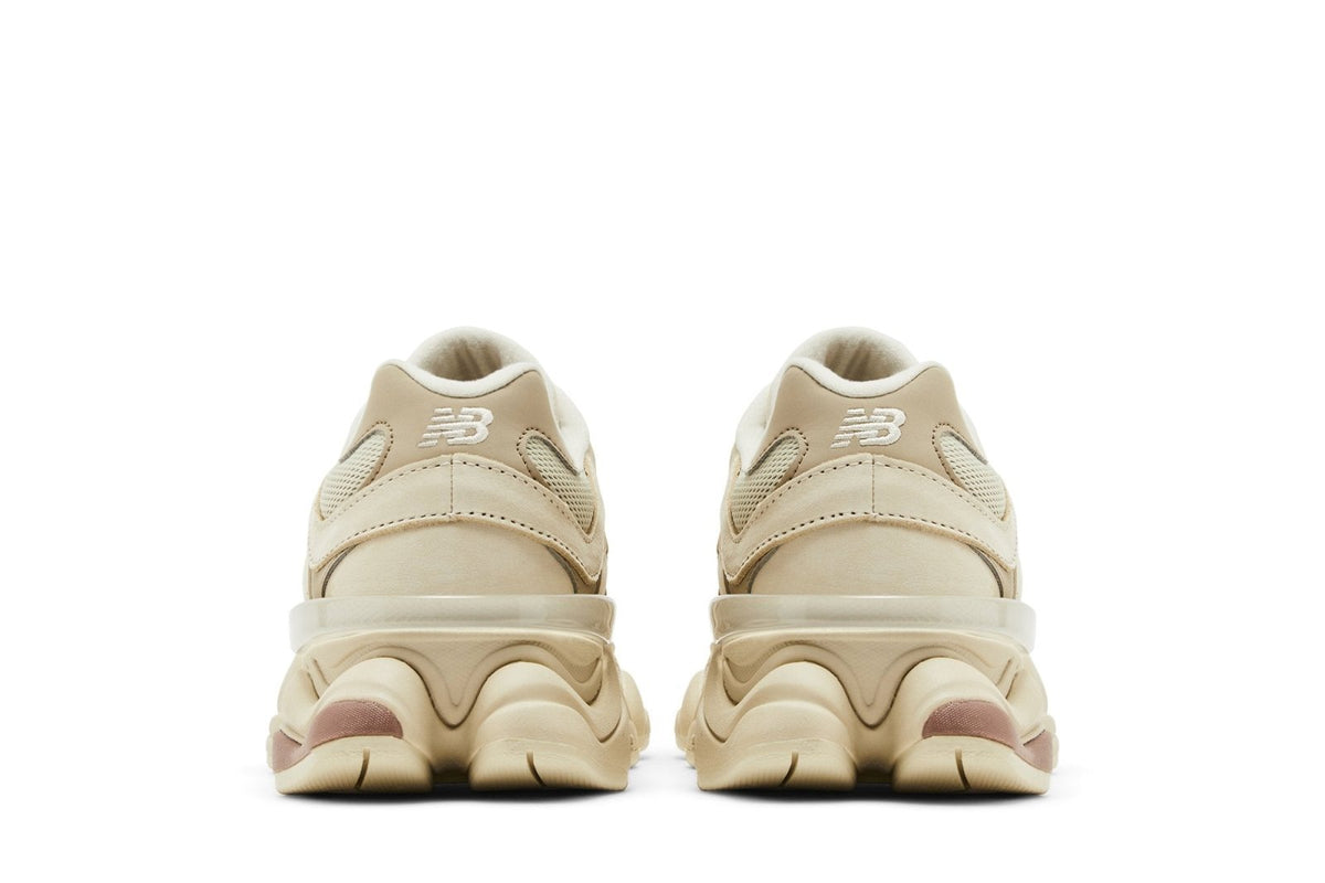 Tênis New Balance 9060 Bone Sparrow Marrom Brown