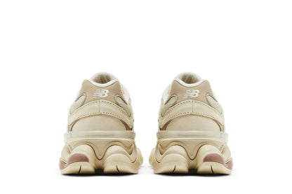 Tênis New Balance 9060 Bone Sparrow Marrom