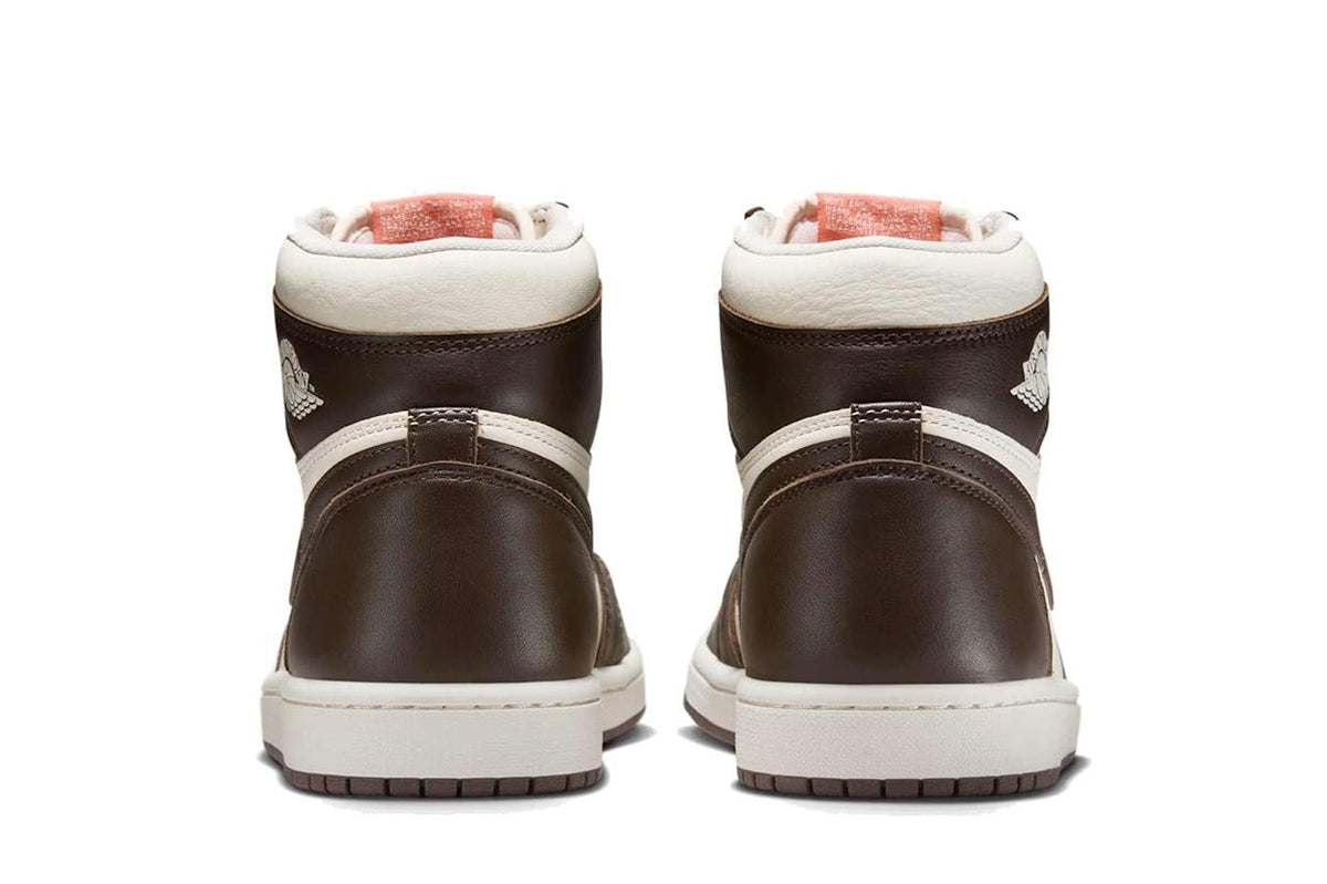 Tênis Nike Air Jordan 1 Retro High OG Light Madder Root Marrom