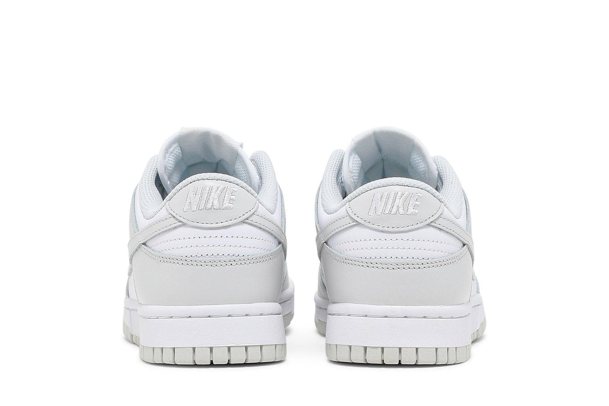 Tênis Nike Dunk Low Photon Dust Branco