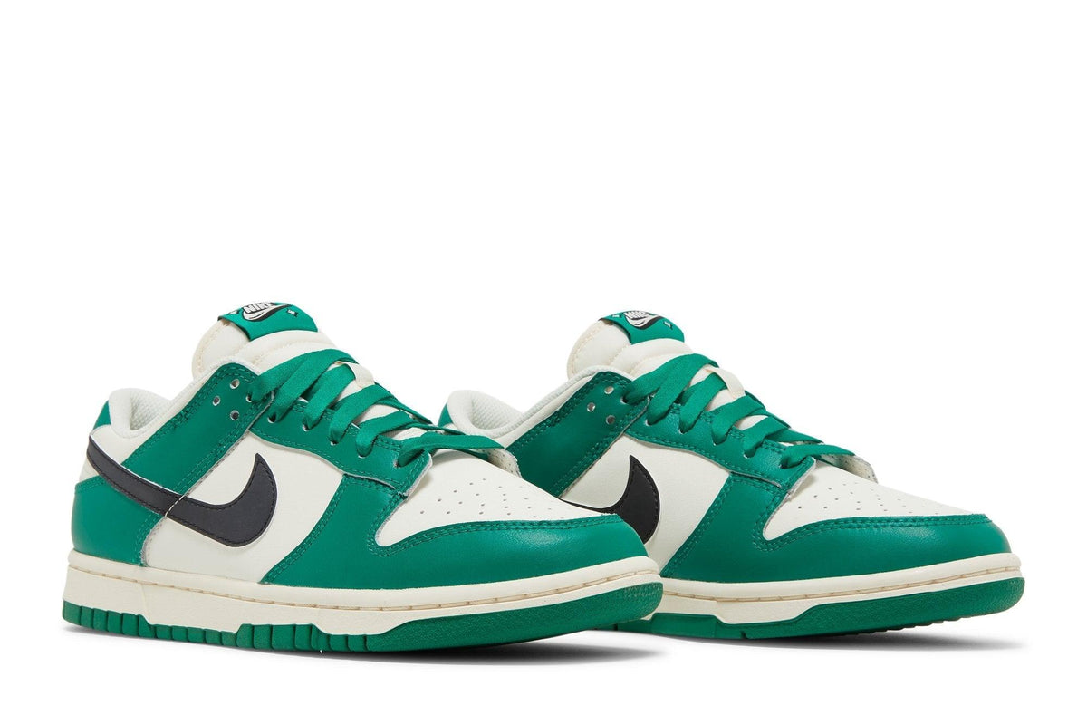 Tênis Nike Dunk Low SE Lottery Verde