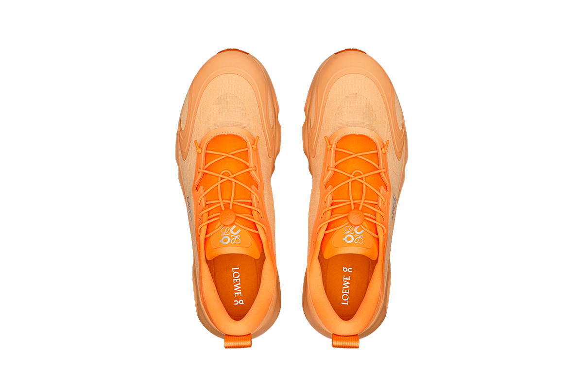 Tênis On Running Cloudsolo Loewe White Orange Laranja
