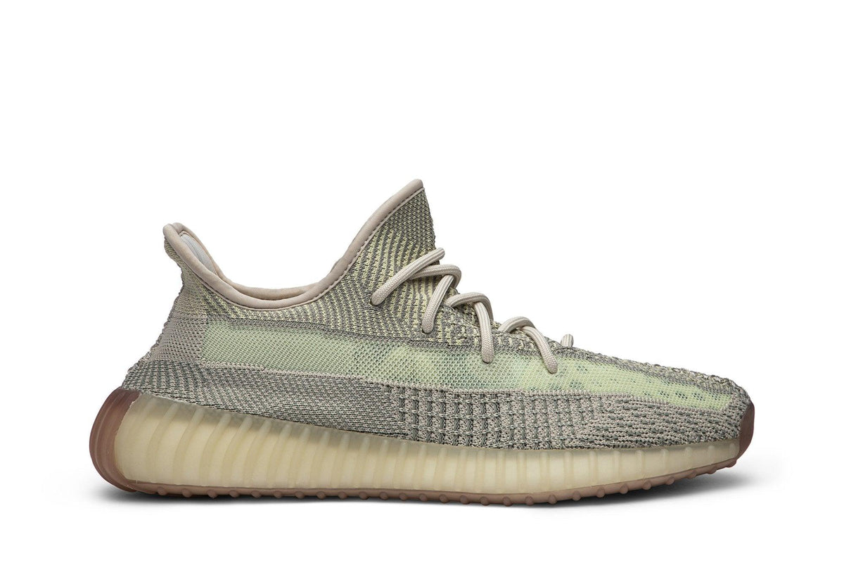 Tênis Yeezy Boost 350 v2 Citrin Bege
