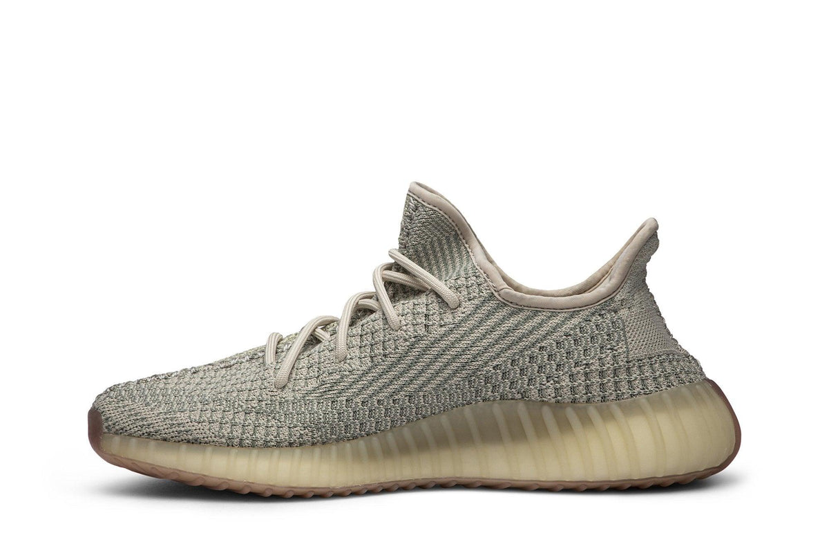 Tênis Yeezy Boost 350 v2 Citrin Bege